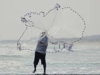 big fish tackle net Facikono Large Rubber Fishing Heavy Duty Extra Large Landing Net for Saltwater Aluminum Fishing Net Telescoping Handle with 6pcs Soft Jig Swimbait, Extends to 72-94in : Sports & Outdoors For beginning fishermen and advanced anglers alike Cast Net for big fish-Mullet,